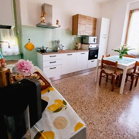 Casa Peonia Lovely Flat * Moneglia