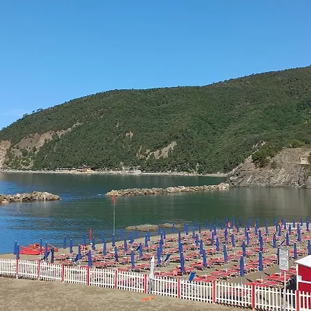 Casa Peonia Lovely Flat * Moneglia
