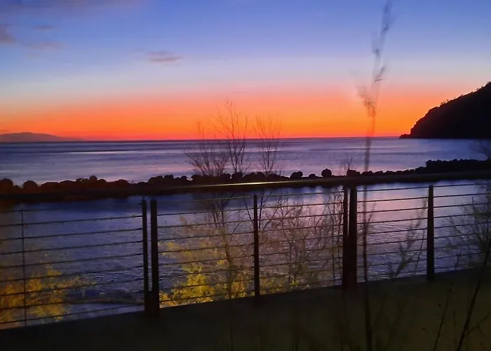 Casa Peonia Lovely Flat * Moneglia