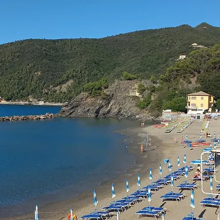 Casa Peonia Lovely Flat * Moneglia