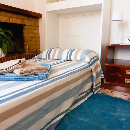 דירה Casa Peonia Lovely Flat מונליה
